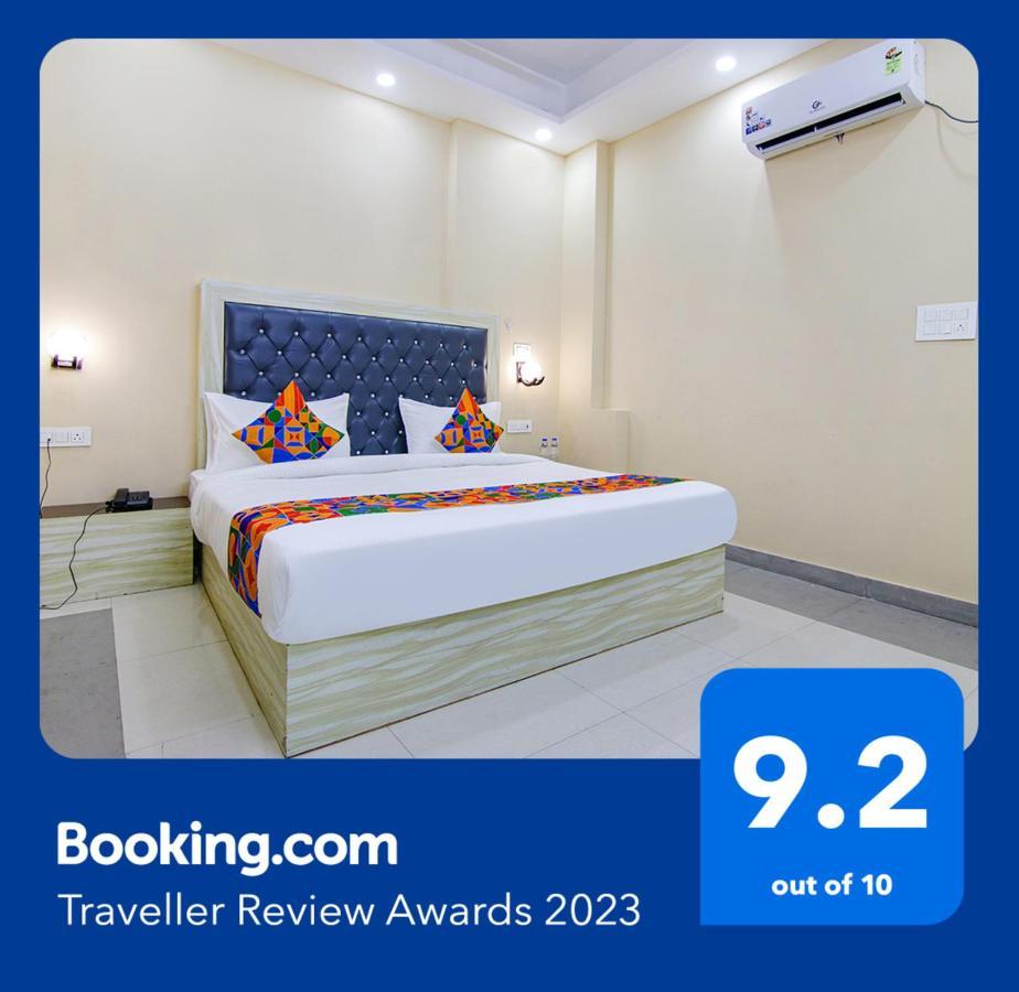 Fabhotel Ashok Vihar - Nr North Campus, Delhi University Нью-Делі Екстер'єр фото